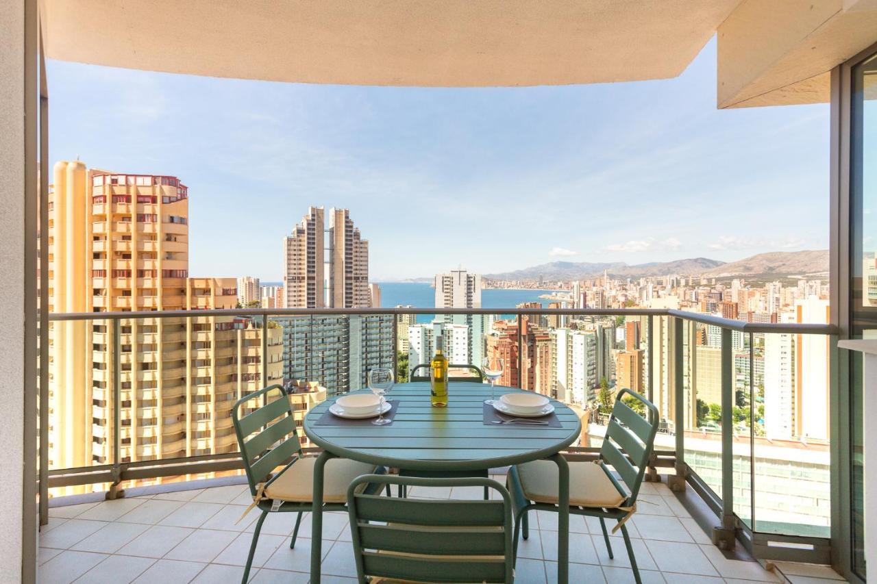 Skyline 11 Sunny Balcony With Stunning Sea Views Apartment Benidorm Bagian luar foto